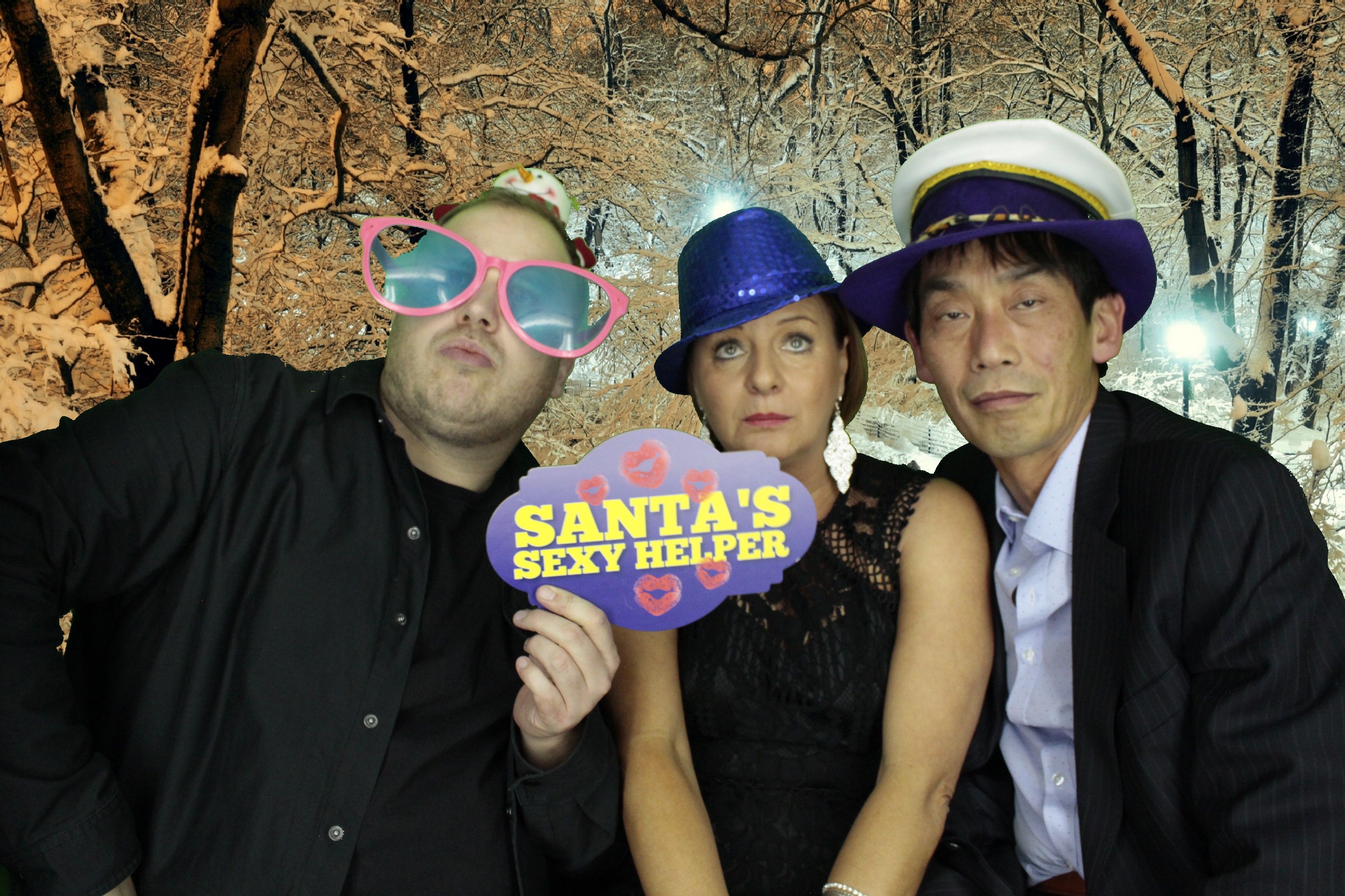 Ocean Network Express Christmas Party 2019 | View more photos from the event at gallery.myphotoboothexperience.co.uk/u/MyPhotoBoothExperienceLtd/Ocean-Network-Express-Christmas-Party-2019